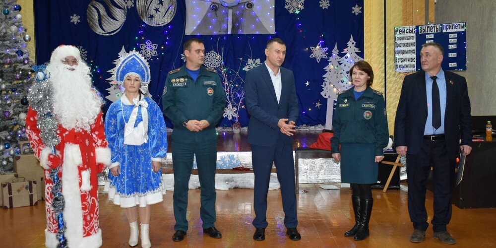 Курсанты МЧС посетили Бабичскую вспомогательную школу-интернат в рамках акции «Наши дети»